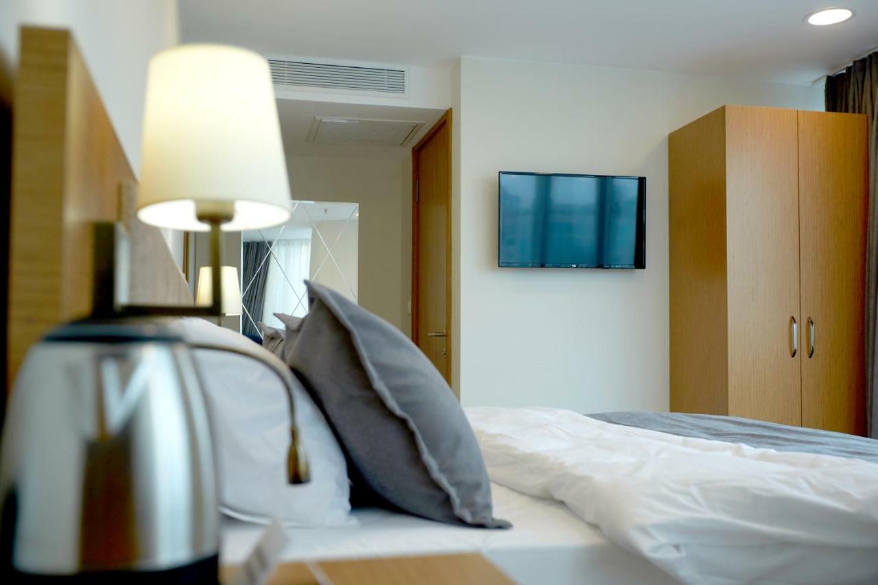 Kartal Palace Taksim Square Family Hotel イスタンブール エクステリア 写真