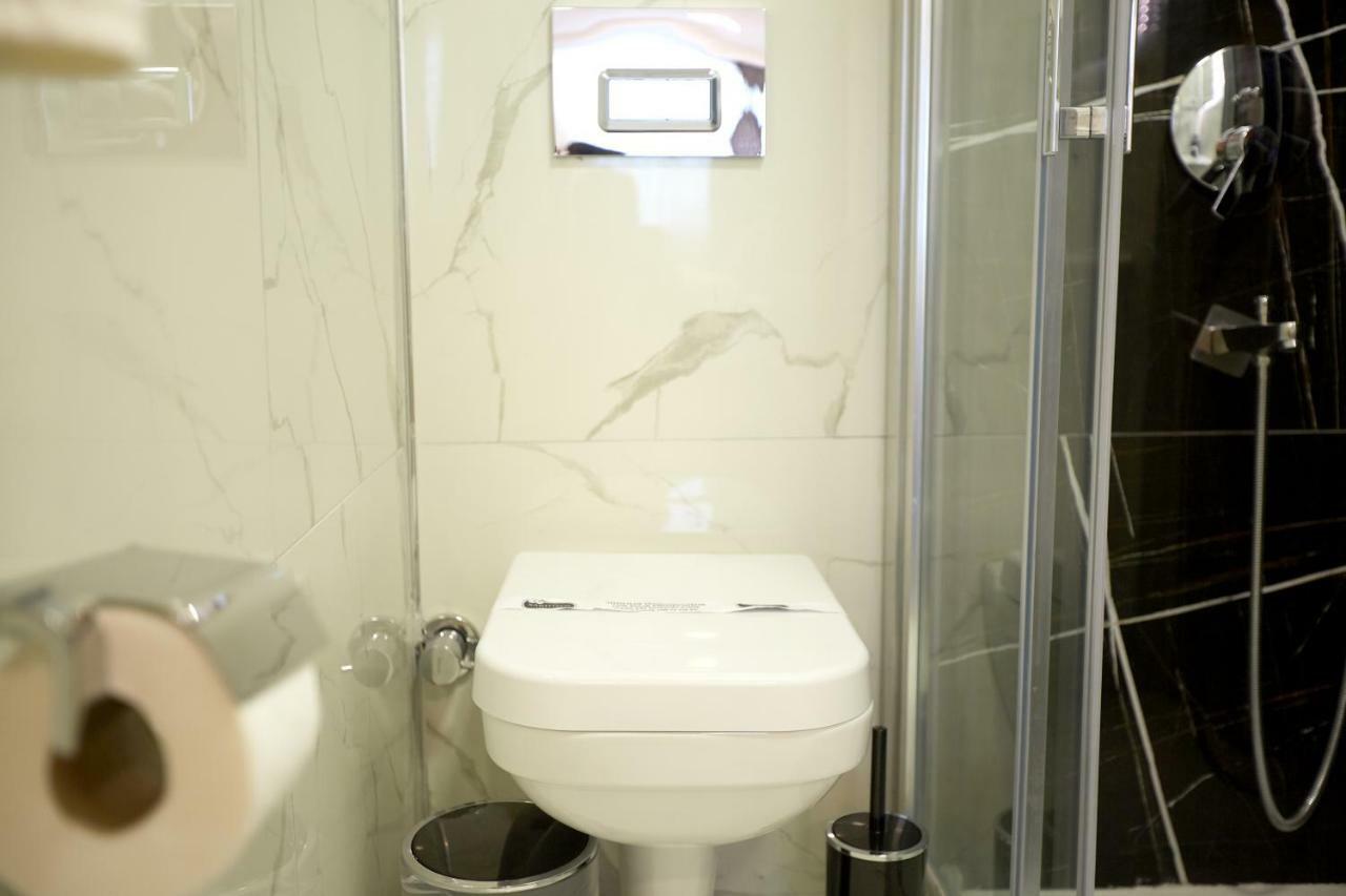 Kartal Palace Taksim Square Family Hotel イスタンブール エクステリア 写真
