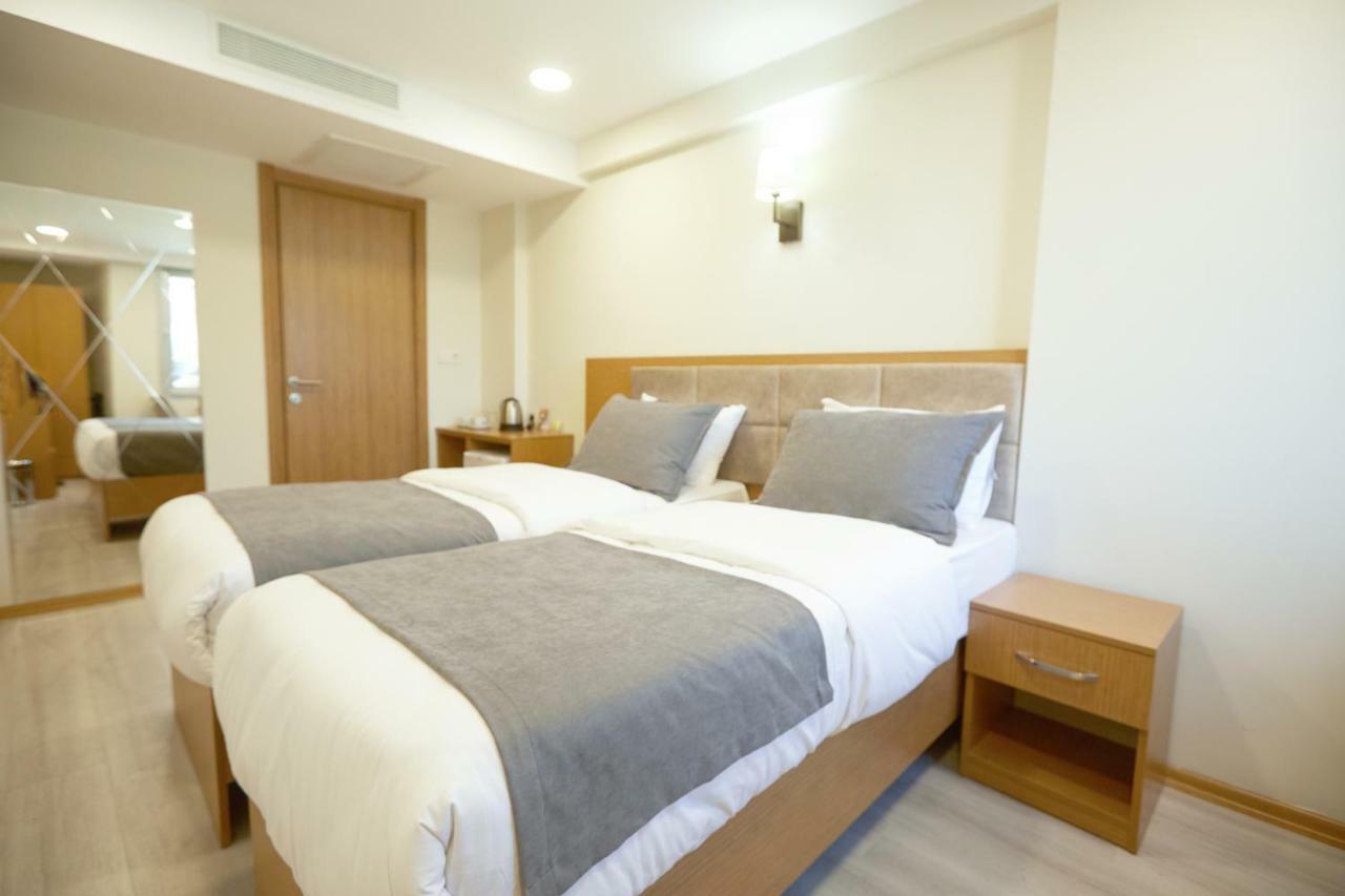 Kartal Palace Taksim Square Family Hotel イスタンブール エクステリア 写真