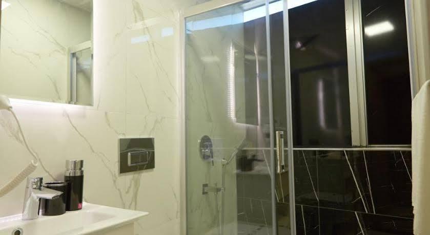 Kartal Palace Taksim Square Family Hotel イスタンブール エクステリア 写真