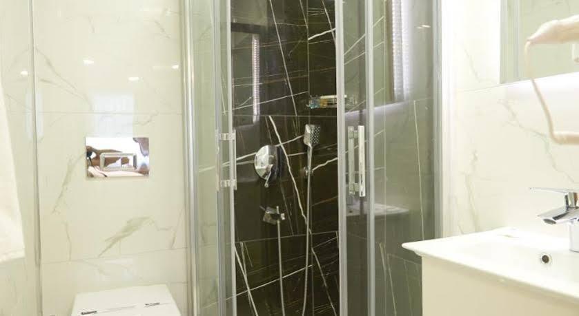 Kartal Palace Taksim Square Family Hotel イスタンブール エクステリア 写真